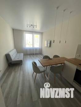 1-к квартира, посуточно, 40м2, 9/16 этаж