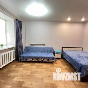 1-к квартира, посуточно, 38м2, 1/5 этаж