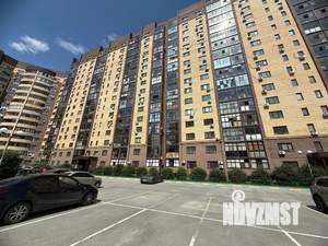 1-к квартира, посуточно, 40м2, 11/16 этаж