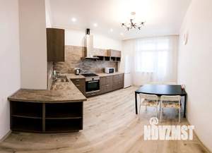 1-к квартира, посуточно, 55м2, 10/25 этаж