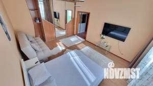 1-к квартира, посуточно, 56м2, 2/4 этаж