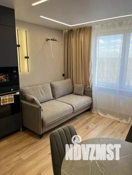 1-к квартира, посуточно, 42м2, 7/10 этаж