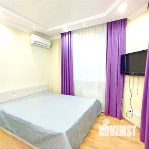 1-к квартира, посуточно, 50м2, 3/16 этаж