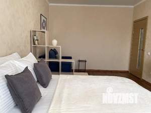 1-к квартира, посуточно, 48м2, 1/1 этаж