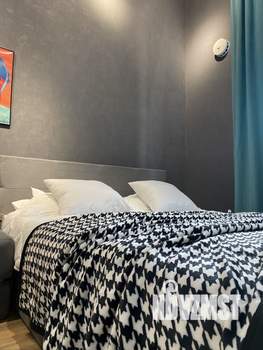 Студия квартира, посуточно, 25м2, 1/8 этаж