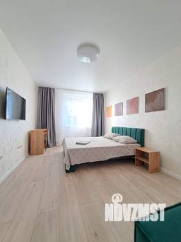 1-к квартира, посуточно, 38м2, 12/20 этаж