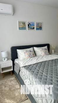 Студия квартира, посуточно, 28м2, 5/25 этаж