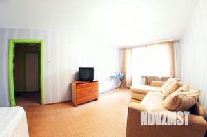 1-к квартира, посуточно, 34м2, 1/1 этаж