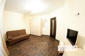 1-к квартира, посуточно, 46м2, 3/15 этаж