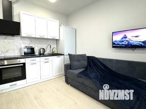 Студия квартира, посуточно, 30м2, 8/24 этаж