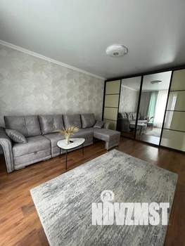 1-к квартира, посуточно, 43м2, 15/16 этаж