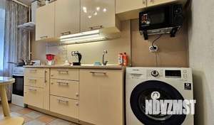 2-к квартира, посуточно, 50м2, 1/5 этаж