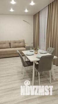 1-к квартира, посуточно, 57м2, 5/19 этаж