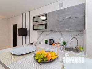 Студия квартира, посуточно, 36м2, 11/20 этаж