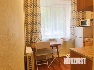 1-к квартира, посуточно, 40м2, 1/9 этаж