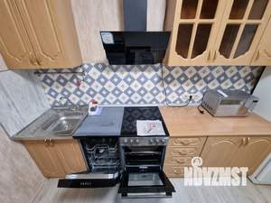 1-к квартира, посуточно, 40м2, 1/4 этаж