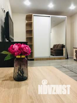 1-к квартира, посуточно, 40м2, 14/15 этаж