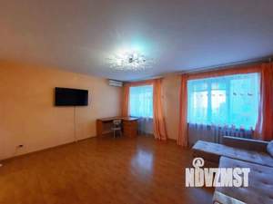 1-к квартира, посуточно, 90м2, 1/1 этаж