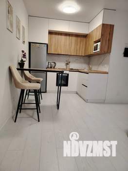 1-к квартира, посуточно, 38м2, 8/25 этаж