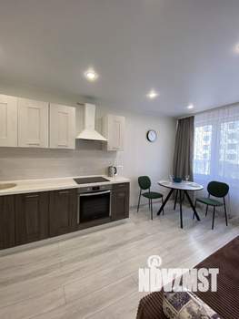 1-к квартира, посуточно, 42м2, 4/10 этаж