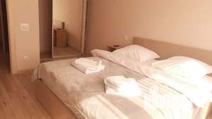 2-к квартира, посуточно, 58м2, 8/17 этаж