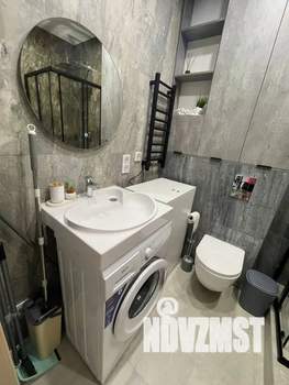 Студия квартира, посуточно, 37м2, 15/19 этаж