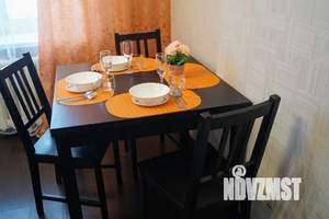 1-к квартира, посуточно, 55м2, 9/16 этаж