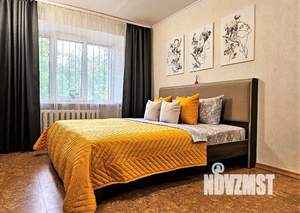 2-к квартира, посуточно, 50м2, 1/1 этаж