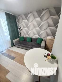 Студия квартира, посуточно, 24м2, 17/17 этаж