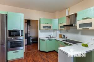 2-к квартира, посуточно, 80м2, 13/14 этаж