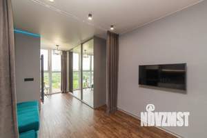 Студия квартира, посуточно, 30м2, 10/18 этаж