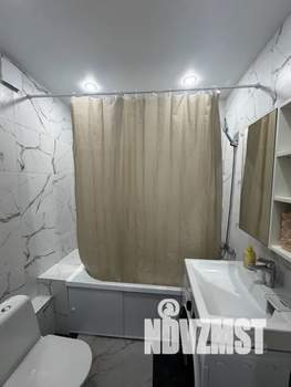 Студия квартира, посуточно, 35м2, 6/23 этаж