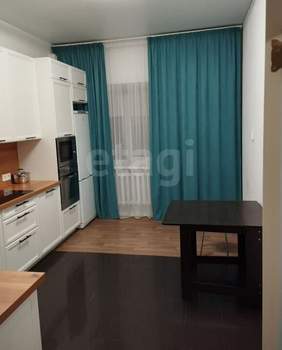 3-к квартира, на длительный срок, 74м2, 1/9 этаж