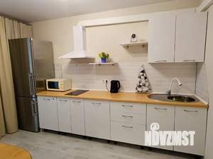 1-к квартира, посуточно, 37м2, 5/17 этаж