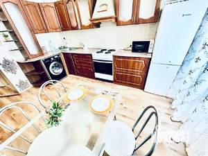 1-к квартира, посуточно, 40м2, 3/9 этаж