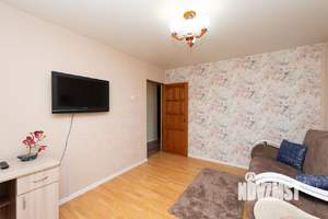 2-к квартира, посуточно, 50м2, 7/10 этаж