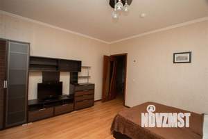 1-к квартира, посуточно, 55м2, 1/1 этаж