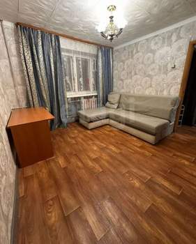 3-к квартира, на длительный срок, 42м2, 4/4 этаж