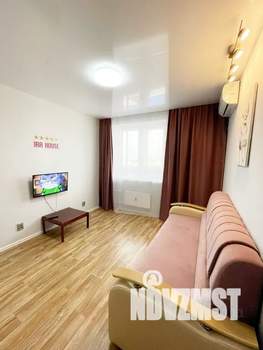 1-к квартира, посуточно, 40м2, 15/19 этаж