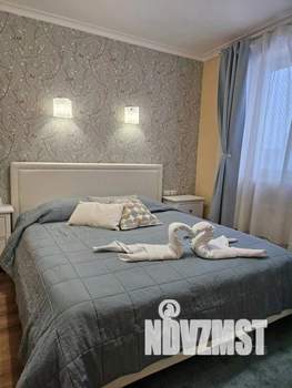 1-к квартира, посуточно, 42м2, 1/1 этаж