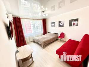 1-к квартира, посуточно, 35м2, 7/17 этаж