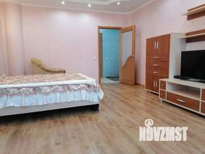 1-к квартира, посуточно, 59м2, 1/1 этаж