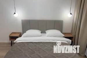 1-к квартира, посуточно, 40м2, 7/15 этаж