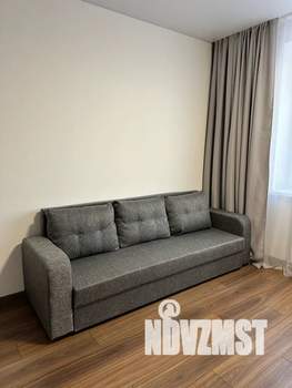 1-к квартира, посуточно, 38м2, 3/13 этаж