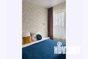 1-к квартира, посуточно, 43м2, 13/18 этаж