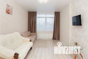 2-к квартира, посуточно, 45м2, 1/25 этаж