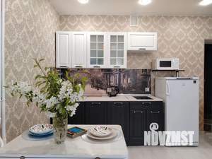 Студия квартира, посуточно, 46м2, 6/10 этаж