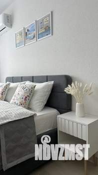 Студия квартира, посуточно, 28м2, 5/25 этаж