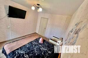 3-к квартира, посуточно, 70м2, 3/6 этаж