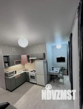 1-к квартира, посуточно, 38м2, 4/4 этаж